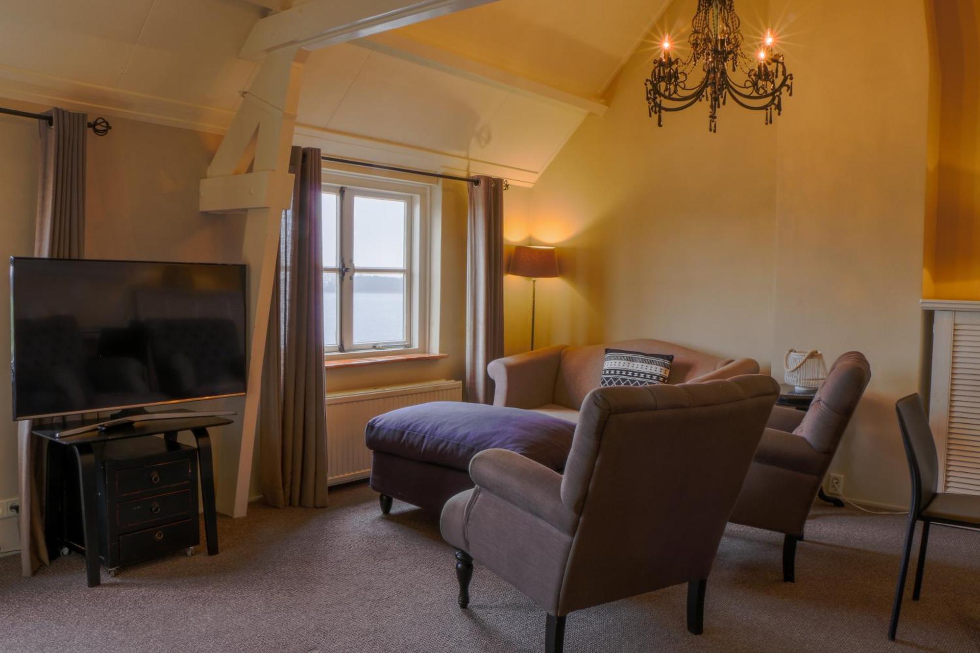 Auberge De Campveerse Toren 베이레 외부 사진