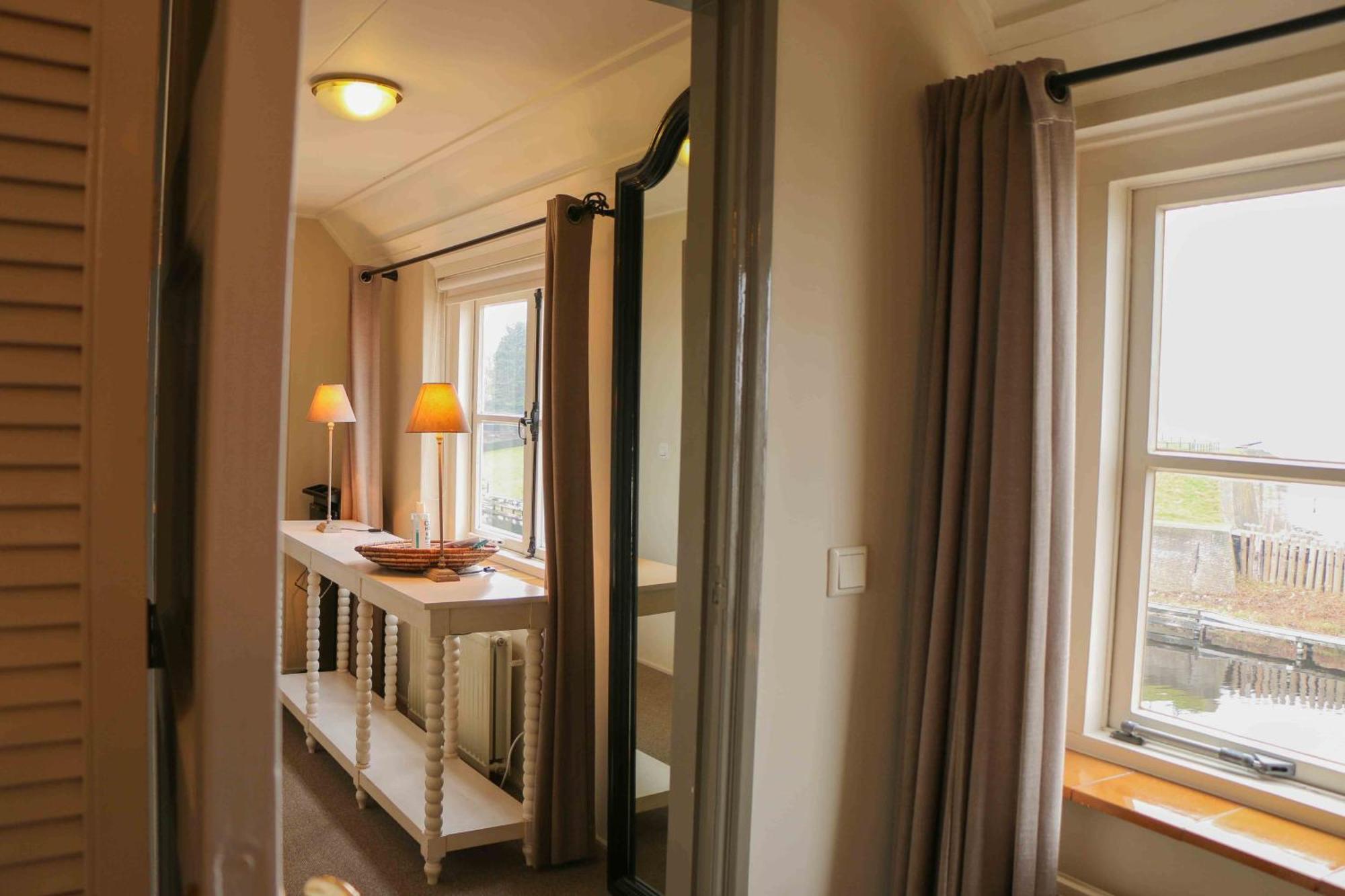 Auberge De Campveerse Toren 베이레 외부 사진