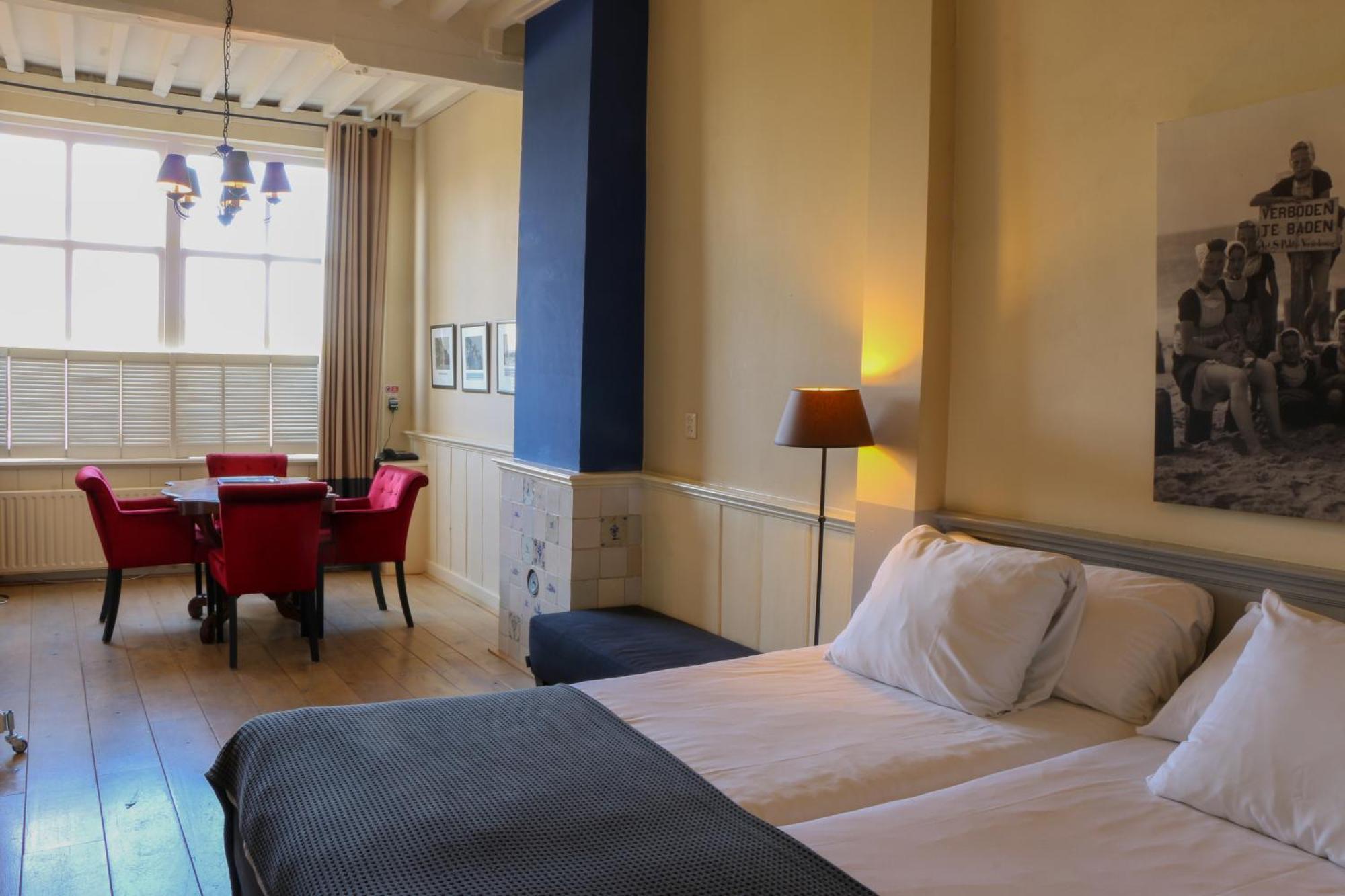 Auberge De Campveerse Toren 베이레 외부 사진