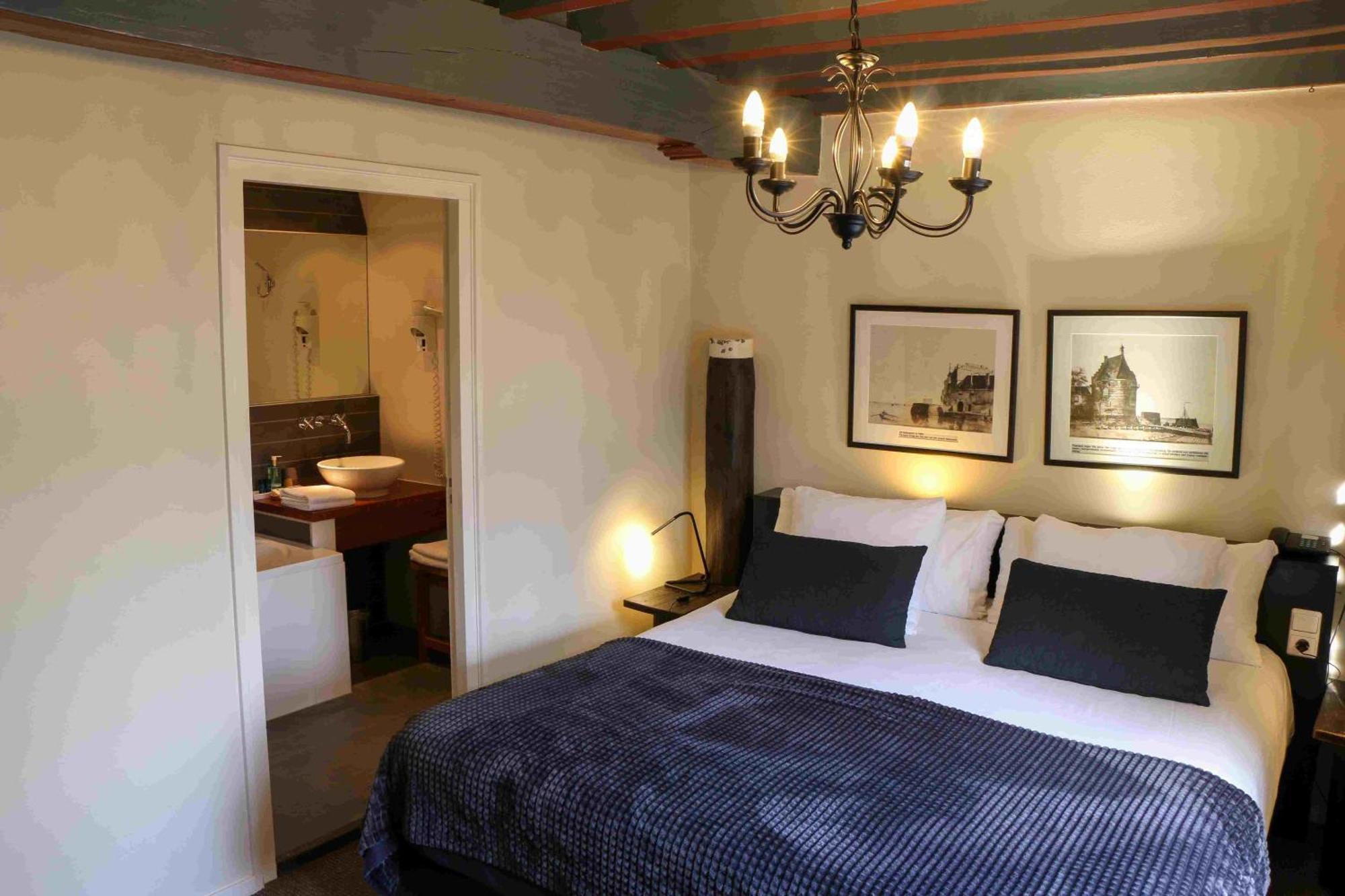 Auberge De Campveerse Toren 베이레 외부 사진