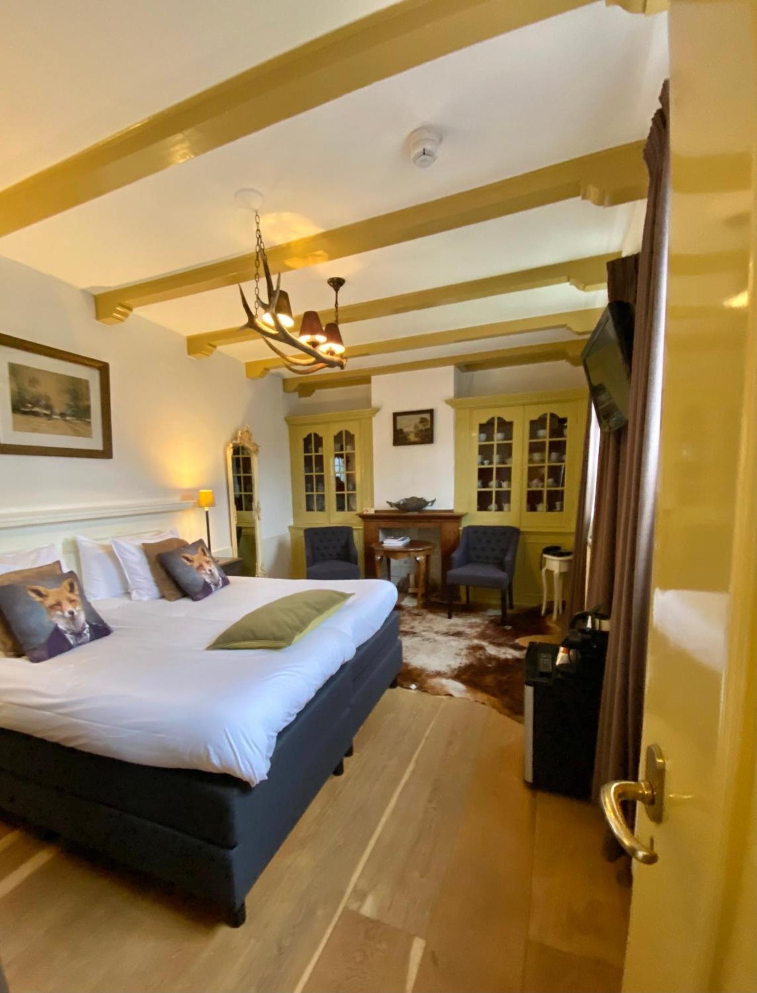 Auberge De Campveerse Toren 베이레 외부 사진